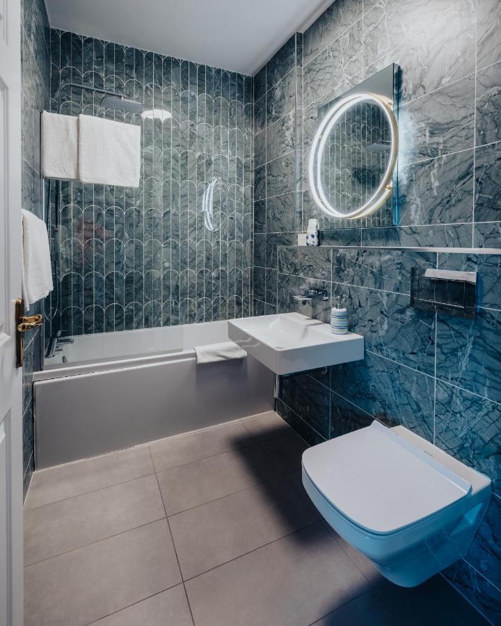 Bay View Hotel كيلكي المظهر الخارجي الصورة