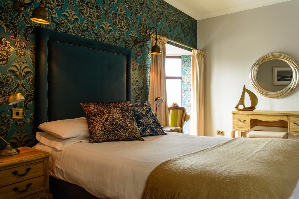 Bay View Hotel كيلكي المظهر الخارجي الصورة